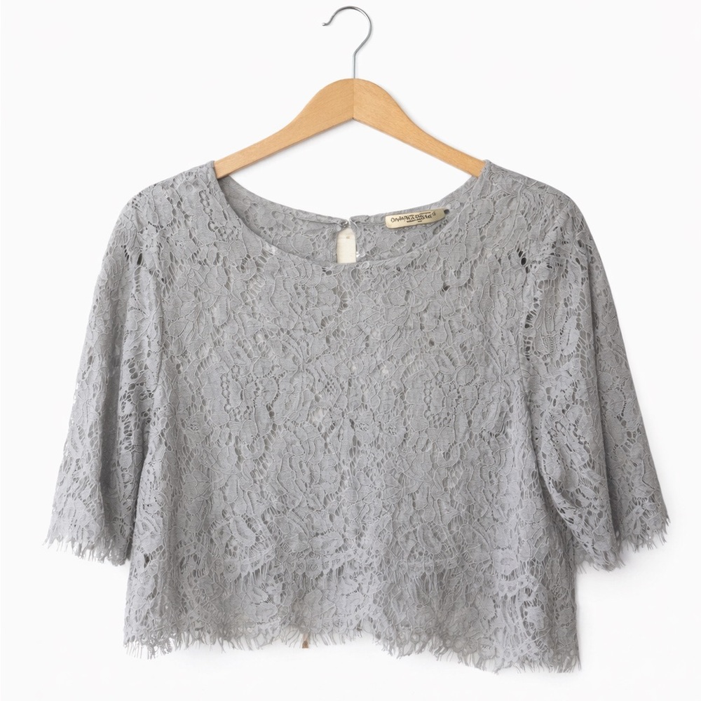 Chance or Fate Gray Lace Blouse Women’s Medium NWT Lace Top Romantic Feminine
